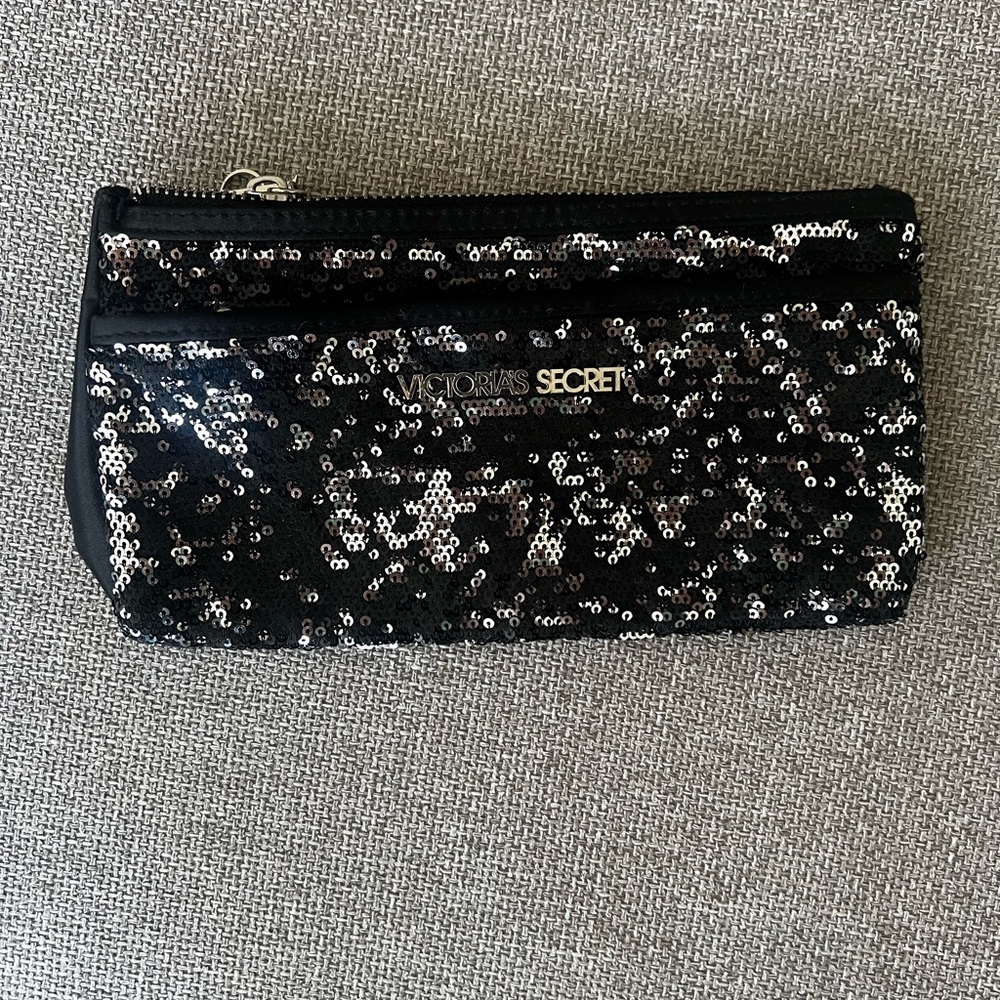 Victoria's Secret Glam Sequin Clutch